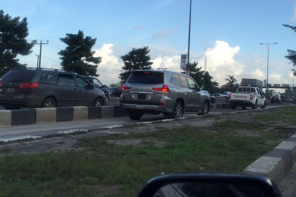 driving on brt lane