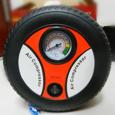 portable-car-tire-inflator-pump-5830668