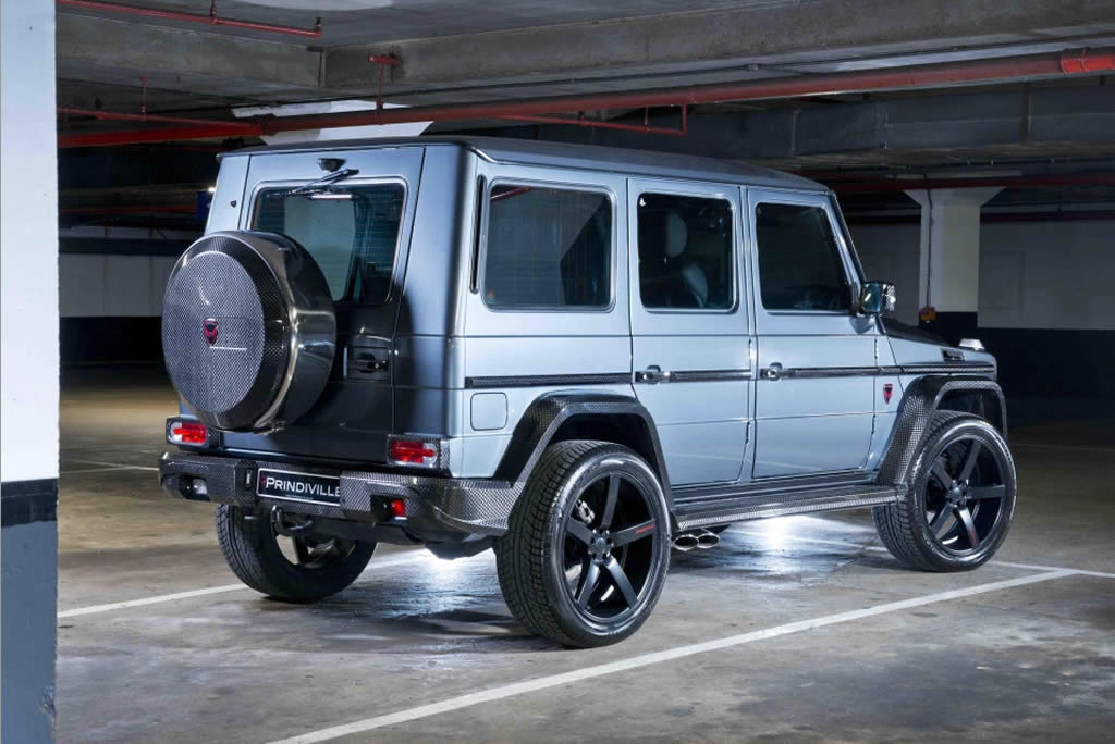 wealthy kids burn N60m benz g wagon