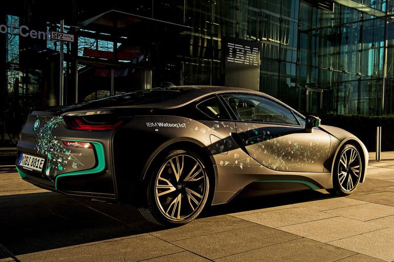 iot-connected-bmw-i8