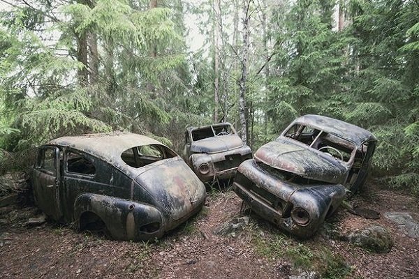 car graveyard