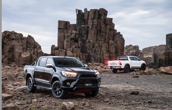 2017-toyota-hilux