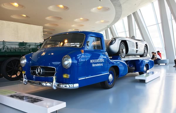 mercedes-benz-museum