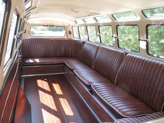 vw-microbus-limo 