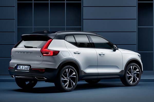 2018-volvo-xc40