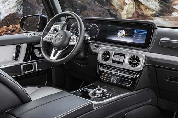 2019-benz-g-class-interior