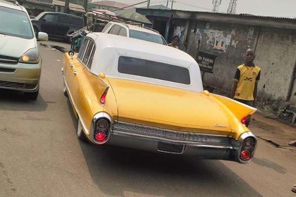 1962 cadillac fleetwood