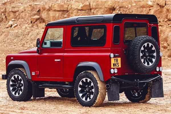 land-rover-defender-works-v8