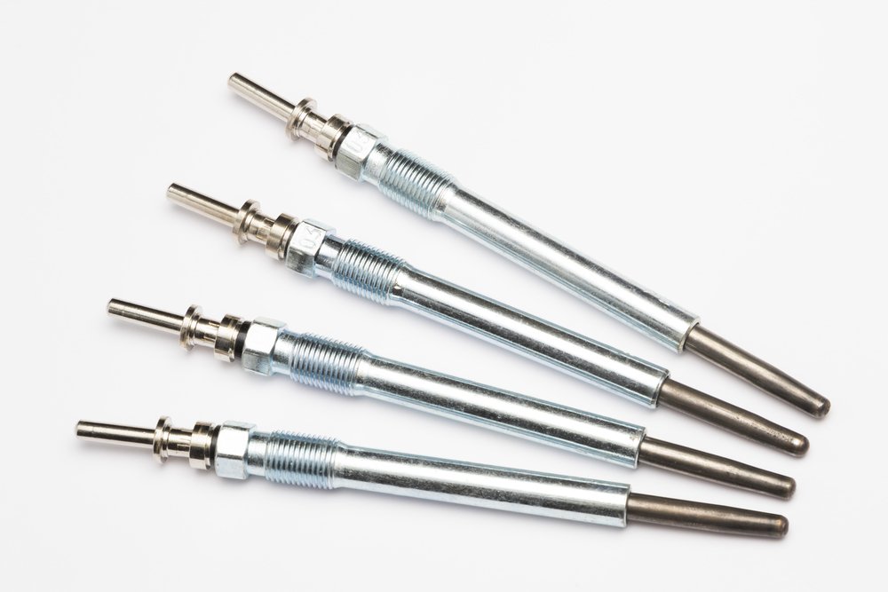 7 Symptoms Of A Bad Spark Plug - AUTOJOSH