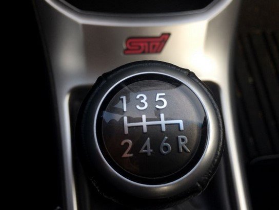 car myth: manual transmission gear lever