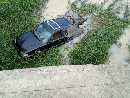 car fell into stream