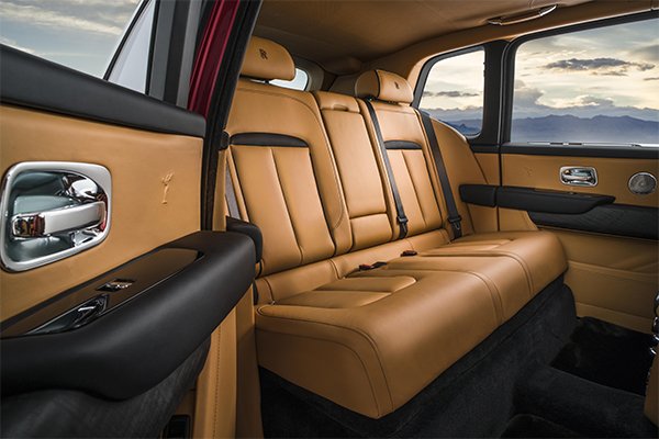 Cullinan rolls royce интерьер