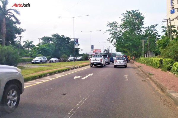 See How Oversized Median Strips Are Contributing To Traffic Bottlenecks See How Oversized Median Strips Are Contributing To Traffic Bottlenecks