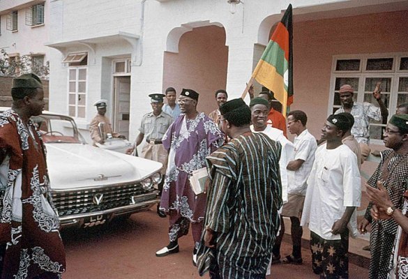 nnamdi azikiwe and his car in 1959