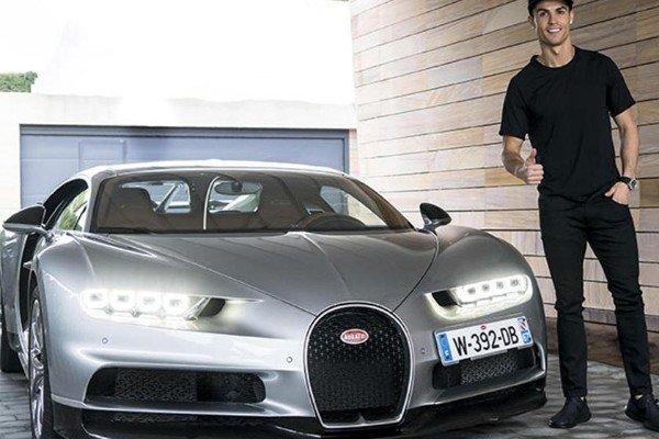 Cristiano Ronaldo And His Three Bugatti Hypercars : Their Costs, Horsepower, Top-speed, 0-60 mph - autojosh 