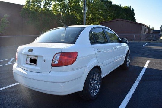 2004 kia ria 