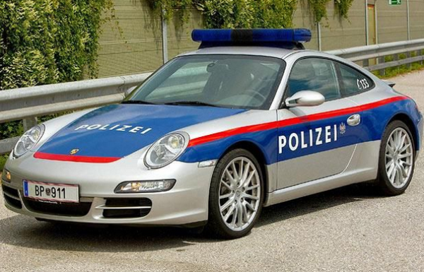austria police car
