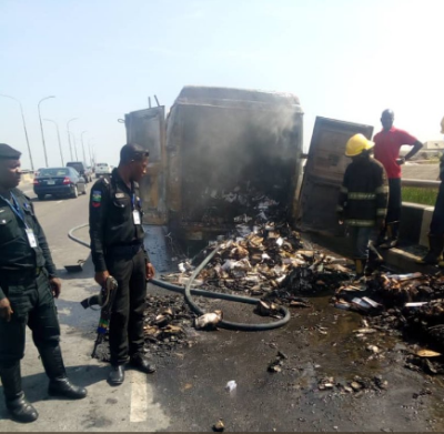 vehicle catch fire third mainland bridge