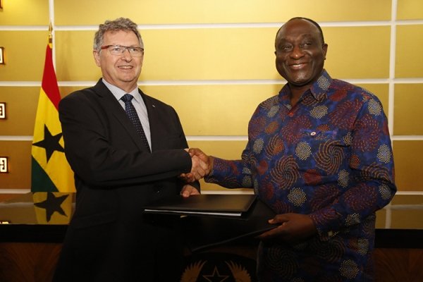 nissan signs MOU with Ghana