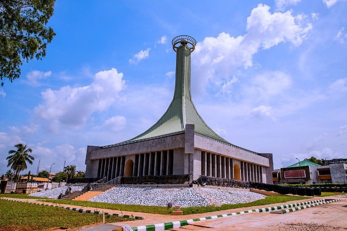 nnamdi azikiwe mausoleum