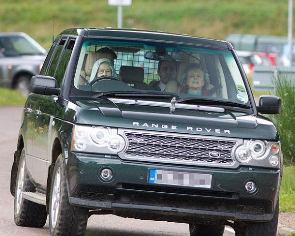 queen-elizabeth-94-opt-for-a-horse-ride-armoured-bentley-limo