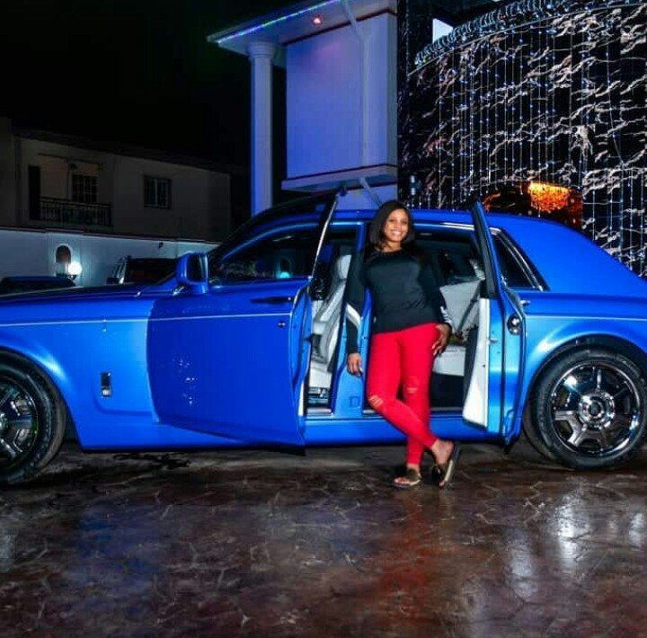 e Money Rolls Royce phantom 