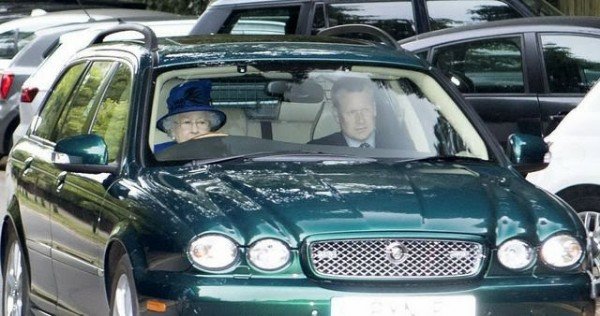 queen-elizabeth-94-opt-for-a-horse-ride-armoured-bentley-limo