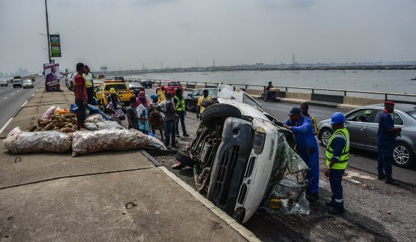 minibus accident 3rd mainland bridge 