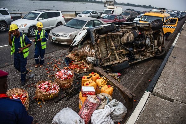 minibus accident 3rd mainland bridge