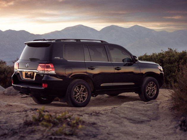 2020 toyota land cruiser heritage edition