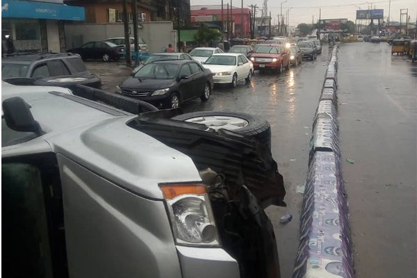 See The SUV That Tumbled At Akonwonjo Roundabout In Lagos (PHOTOS ...