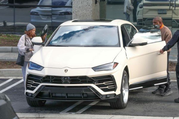 American Rap Artist Kanye West Acquires $200k Lamborghini Urus SUV -  AUTOJOSH