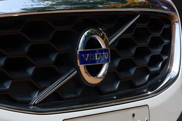 volvo logo