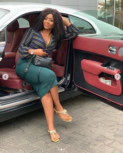 regina daniels rolls royce wraith