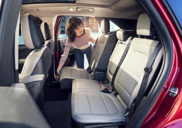 2020 ford escape back seats