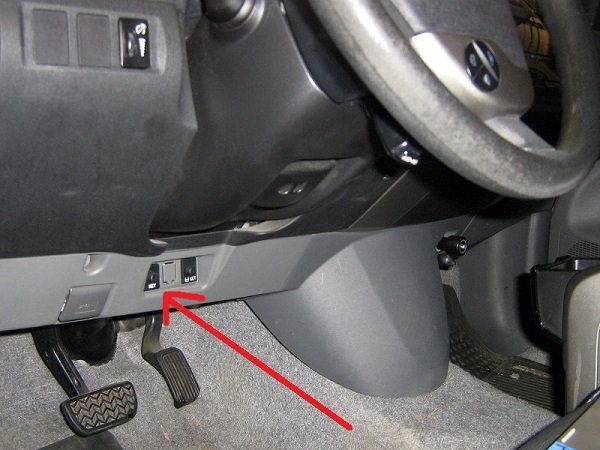 toyota smart key deactivation switch