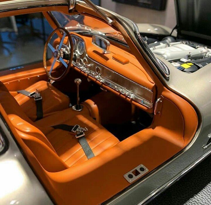 mercedes benz 300 sl gullwing model car