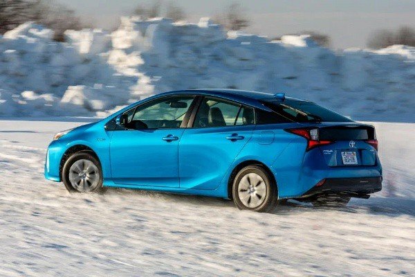 2020-Toyota-Prius