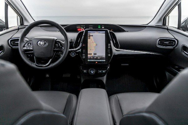 2020-Toyota-Prius