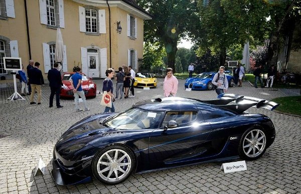 Hypercars-And-Supercars
