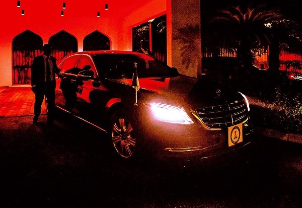 yemi osinbajo mercedes s-class