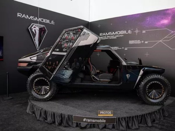 $1m-Ramsmobile-RM-X2-Bulletproof-Luxury-Tank-14
