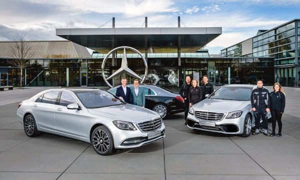 500,000th-Mercedes-Benz-W222-S-Class-Sedans