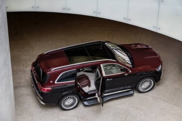 Mercedes-Maybach-GLS-600-SUV