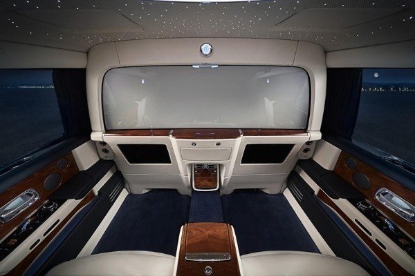 Rolls-Royce-Phantom-VII-VIII-11