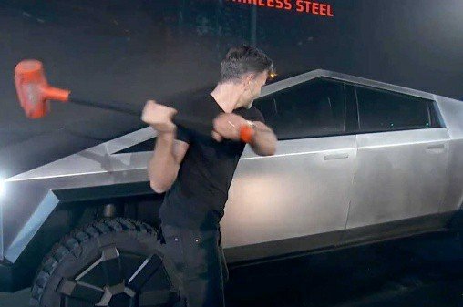 Tesla-Cybertruck-Pickup-Truck-Armoured-Unbreakable-Windows-Shatters