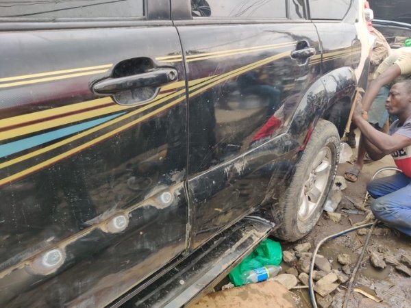 Conversion-Toyota-Land-Cruiser-Mushin