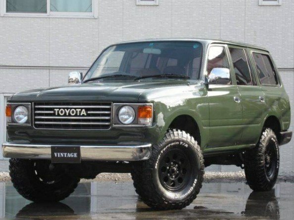 Toyota-Land-Cruiser-Jeep