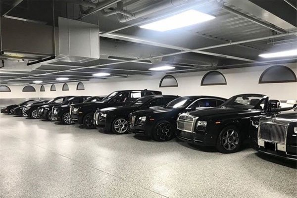 floyd-mayweather-rolls-royce-cullinan-cars