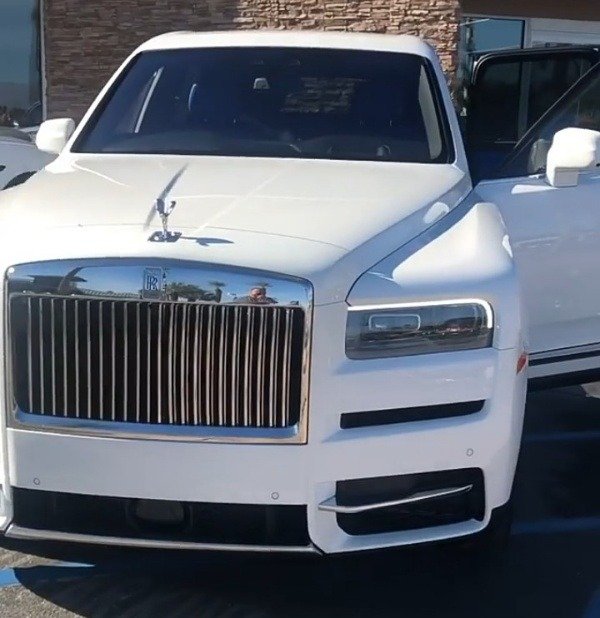 RollsRoyce offers Ghost customers free checks  Vanguard News